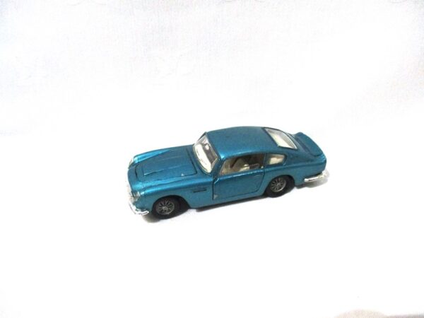 DINKY ASTON MARTIN DB6