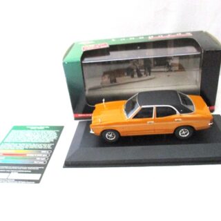 VANGUARDS FORD CORTINA MK 3 2000 GXL