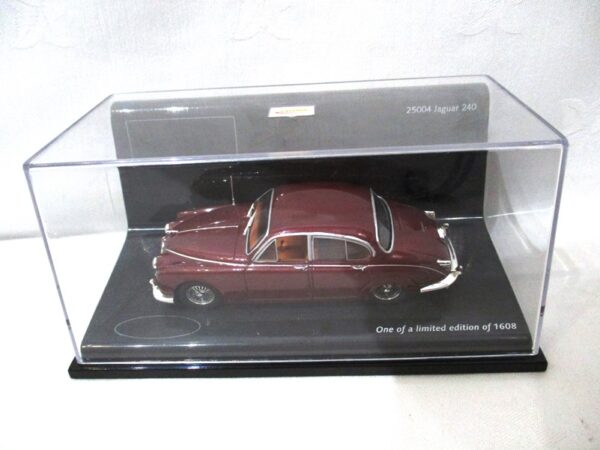 VITESSE JAGUAR 240 SALOON