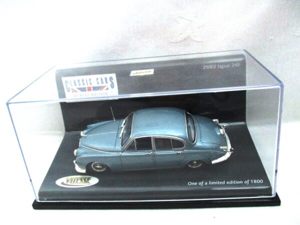 VITESSE JAGUAR 240 SALOON
